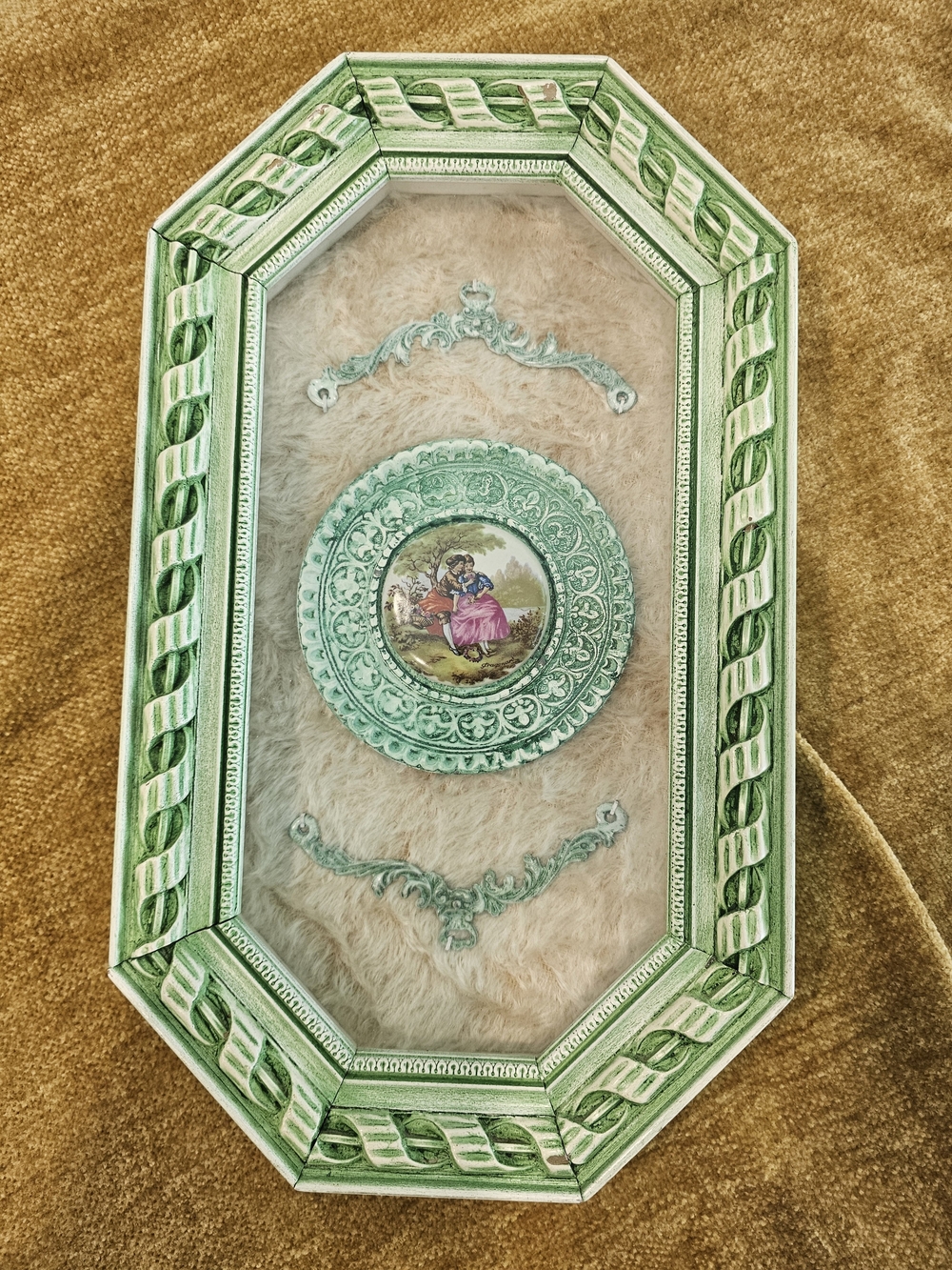 Vintage Ornate  Octagonal Hanging 3D Frame  with Limoges Mini Plate Encased